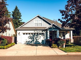 3631 Countryside Ln, Eugene, OR 97404