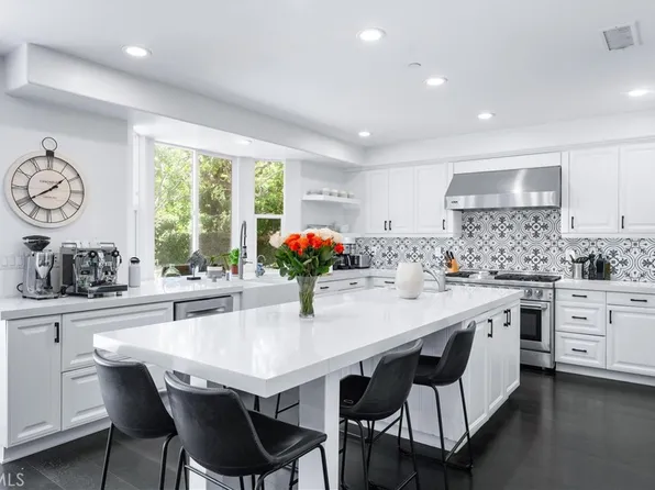 28 Vista Sole St, Dana Point, CA 92629