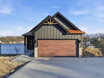 8111 Oak Ridge Dr, Dexter, IA, 50070