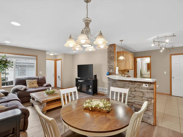 601 Orchard Hills Dr Unit 6003, Norwalk, IA 50211