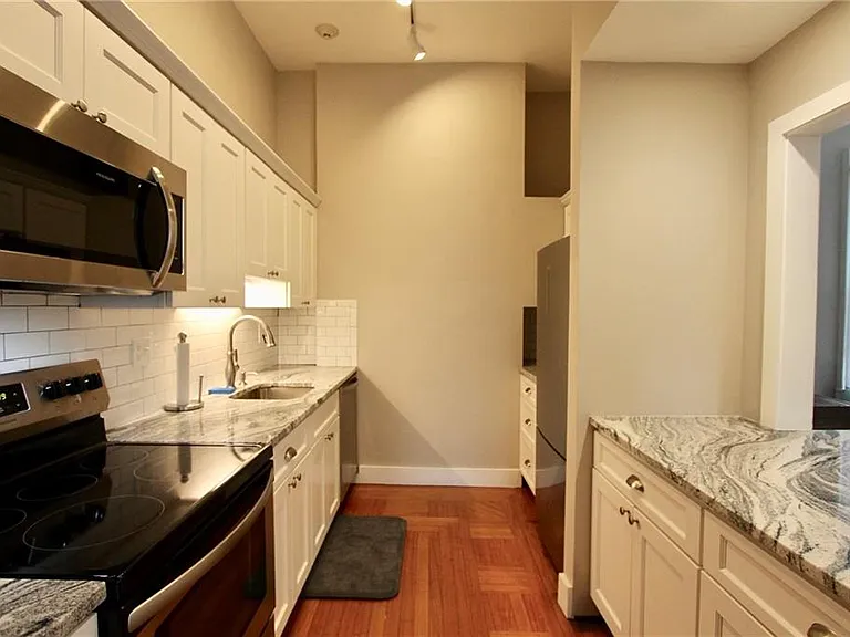 541 Bellevue Ave #4 — Photo 12