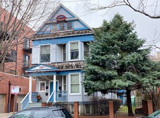 1916 W Byron St APT 3, Chicago, IL 60613