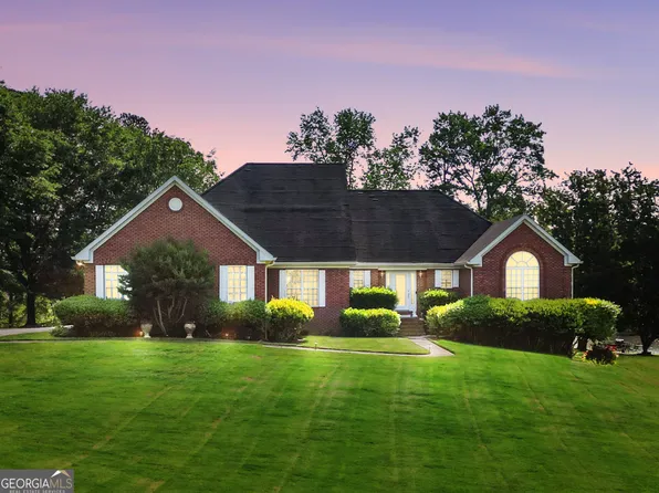 70 Lake Charles Xing, Covington, GA 30016