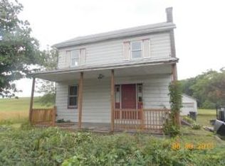 3827 Sweet Arrow Lake Rd, Pine Grove, PA 17963