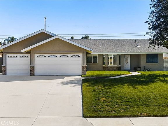 3rd image of 4289 Rimcrest Dr