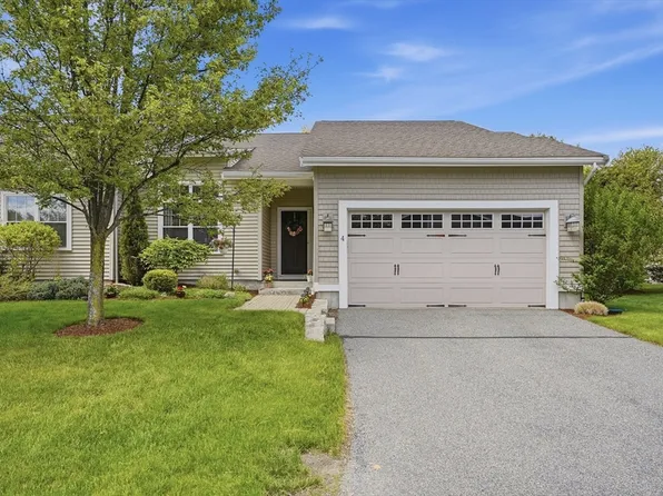 4 Hawthorne Path #4, Milford, MA 01757