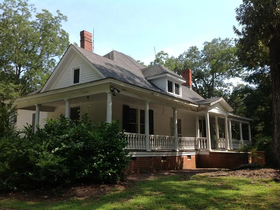 108 McPhail Rd