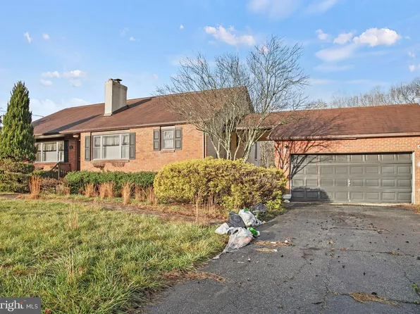 1597 Janvier Rd, Williamstown, NJ 08094