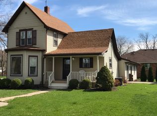500 S James St, Tremont, IL 61568