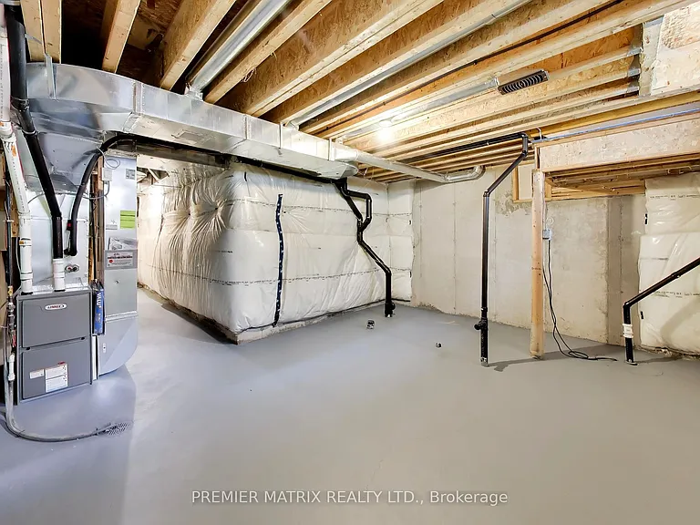 37 Shiff Cres — Photo 30