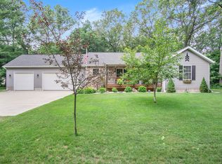 475 Fernwood Ln, Muskegon, MI 49442