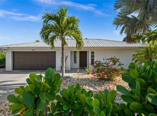 8324 Lagoon RD, FORT MYERS BEACH, FL 33931