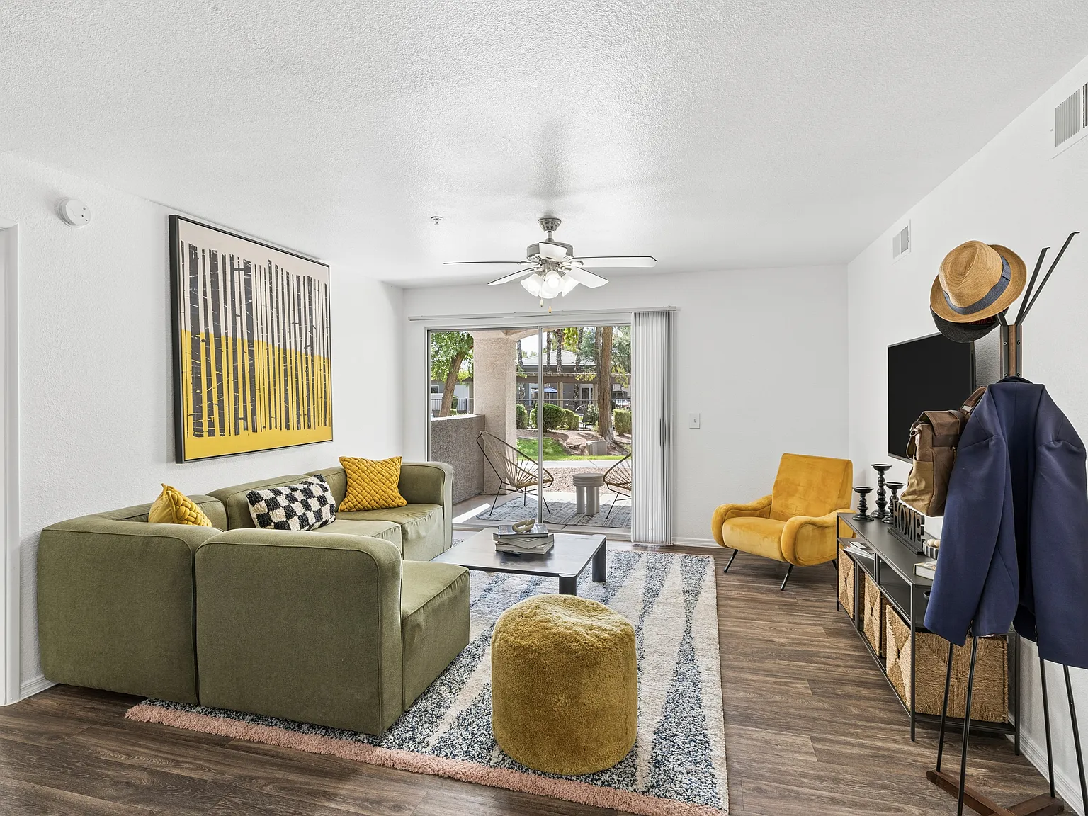 Rio Santa Fe Apartments — Photo 4