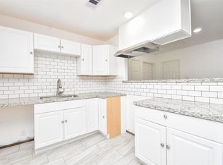 5619 Ridgeway Dr, Houston, TX 77033