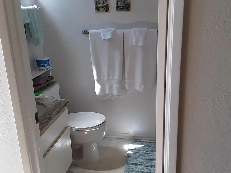 2nd Bedroom Bath