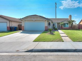 1155 Salmon River Rd, Riverside, CA 92501