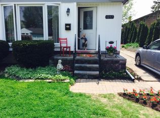 1217 Hickory Ave, Royal Oak, MI 48073