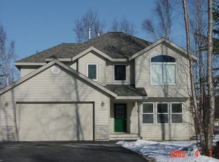 905 Foraker Dr, Wasilla, AK 99654
