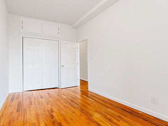 4th image of 356 Henry St APT 2R
