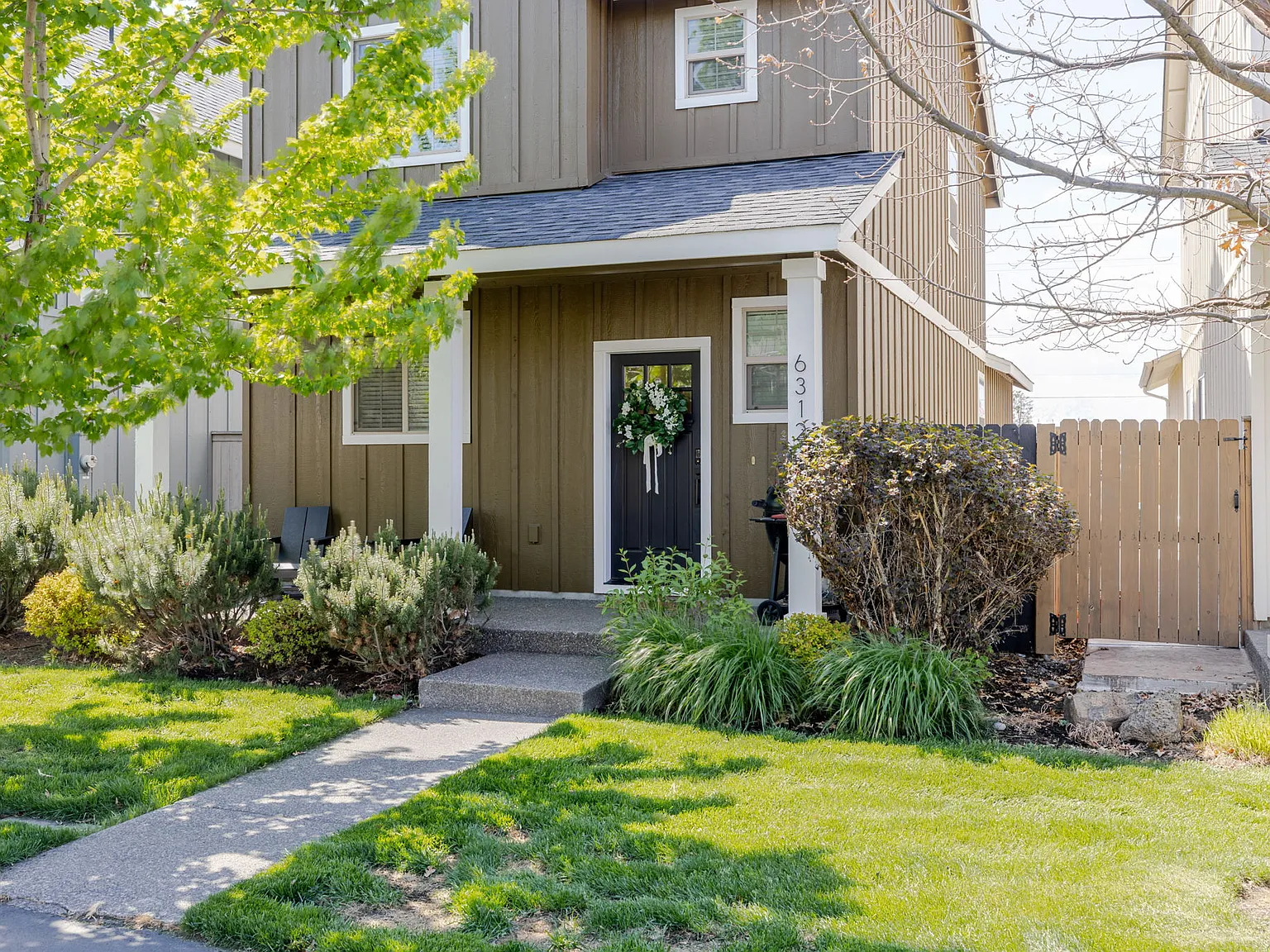 3 bed, 2.5 bath, 1428 sqft, $2,675 — Photo 1