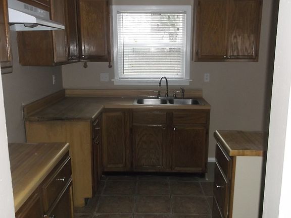 4th image of 4317 Park Forest Dr