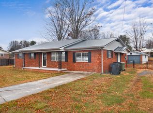 3725 Emerald Ave, Morristown, TN 37814