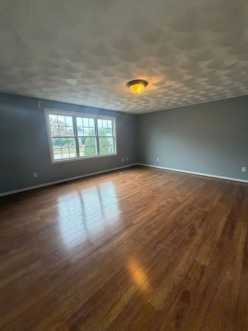 2 Bedroom 2 Bathroom Pawtucket — Photo 1