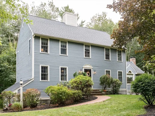 112 Partridge Brook Cir, Marshfield, MA 02050