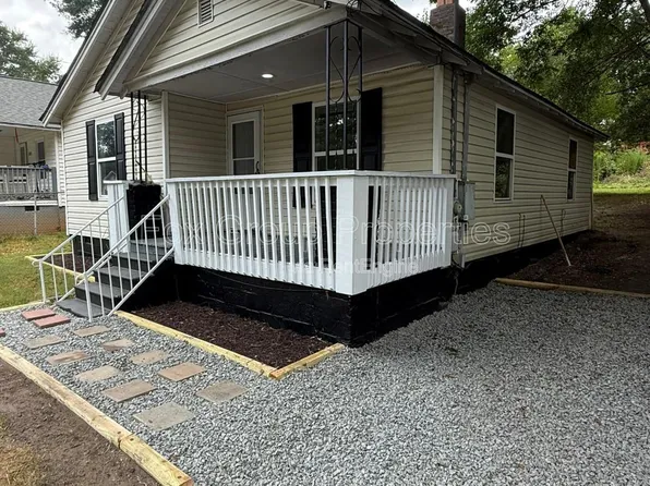 1612 W McFarland Ave, Gastonia, NC 28052