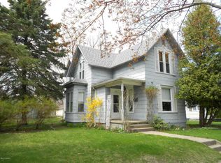 317 N Rath Ave, Ludington, MI 49431