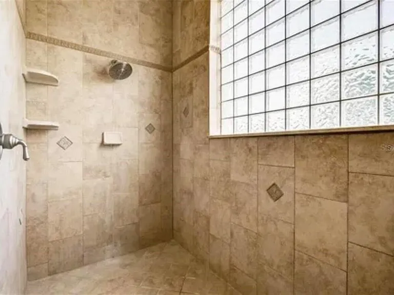 2120 Bunker View Ct — Photo 38