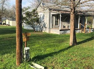 194 McKinley Rd, Seguin, TX 78155