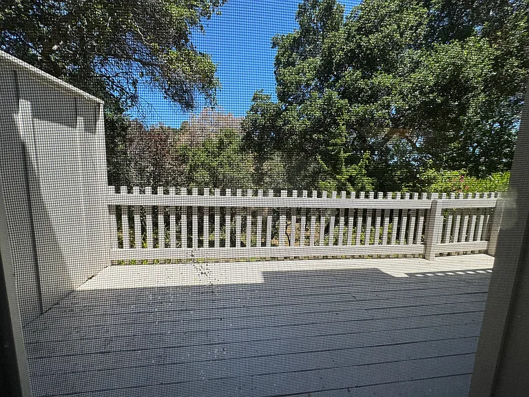 1646 Bayridge Way — Photo 18
