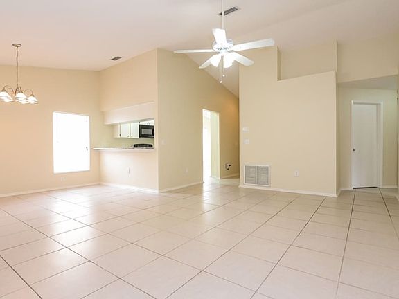 5th image of 11212 Scotchwood Dr