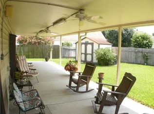 203 Brett Dr, Belle Chasse, LA 70056
