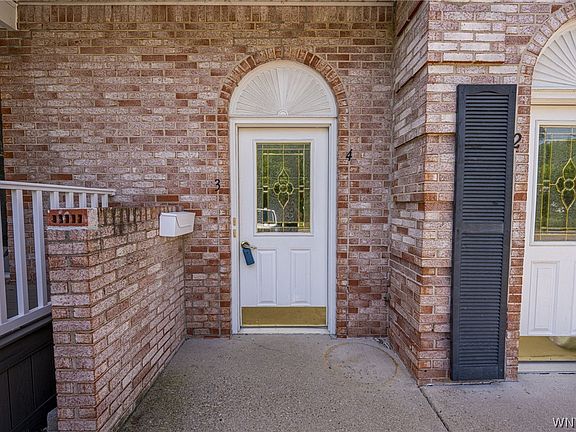4th image of 4593 Chestnut Ridge Rd APT 3