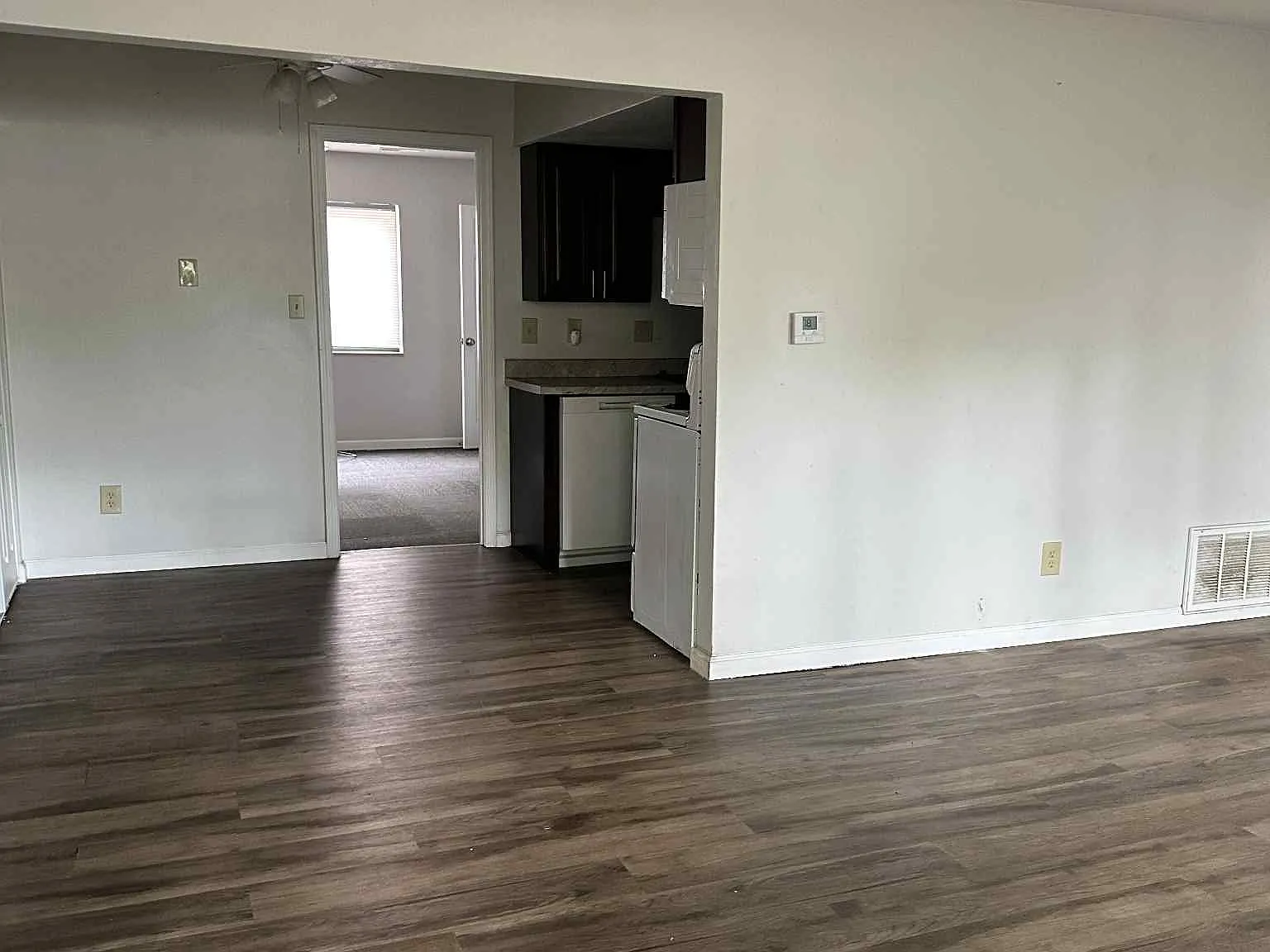 547 N 40th St — Photo 2