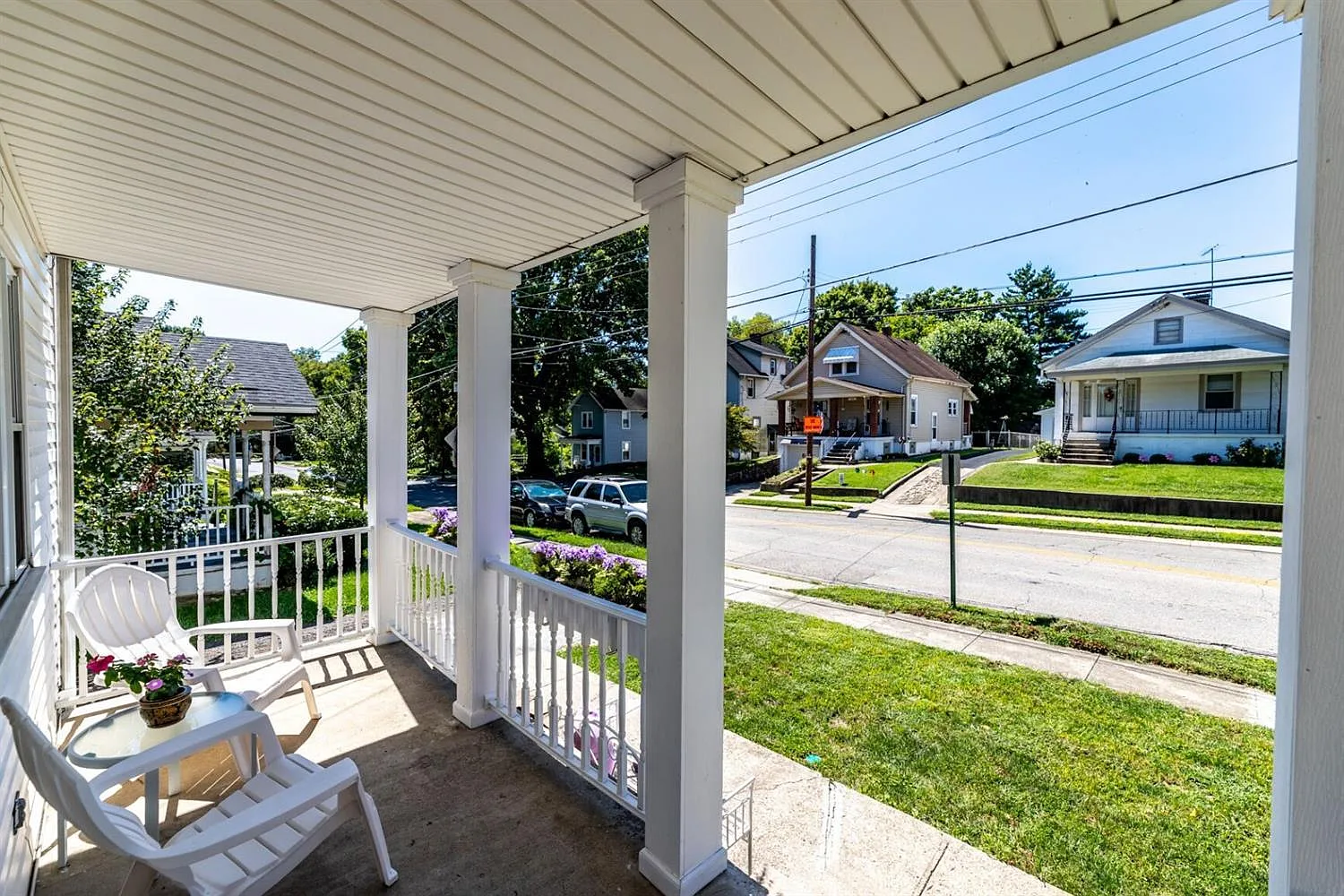 2 bed, 1296 sqft, $2,000 — Photo 3