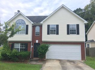 1391 Cater Ln, Riverdale, GA