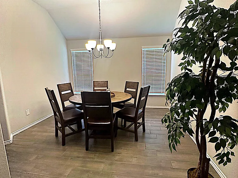 4625 Mill Falls Dr — Photo 5
