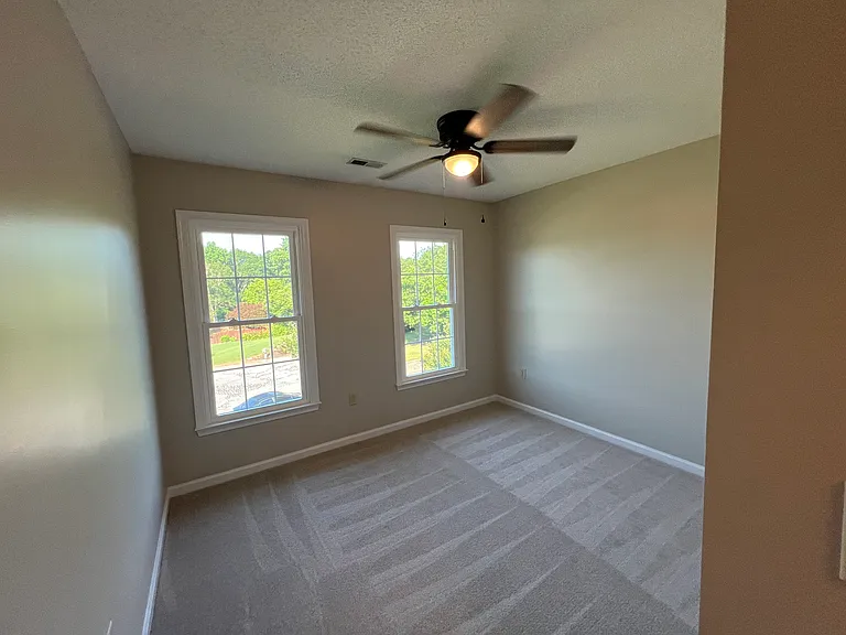 10 Winterthur Ct — Photo 34