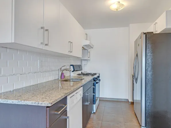 1203 River Rd APT 3K, Edgewater, NJ 07020