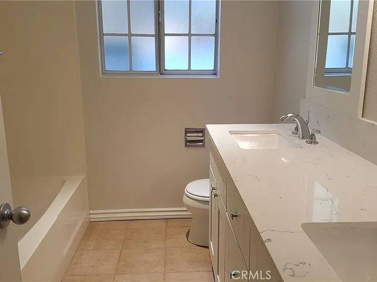 64 Woodleaf — Photo 13