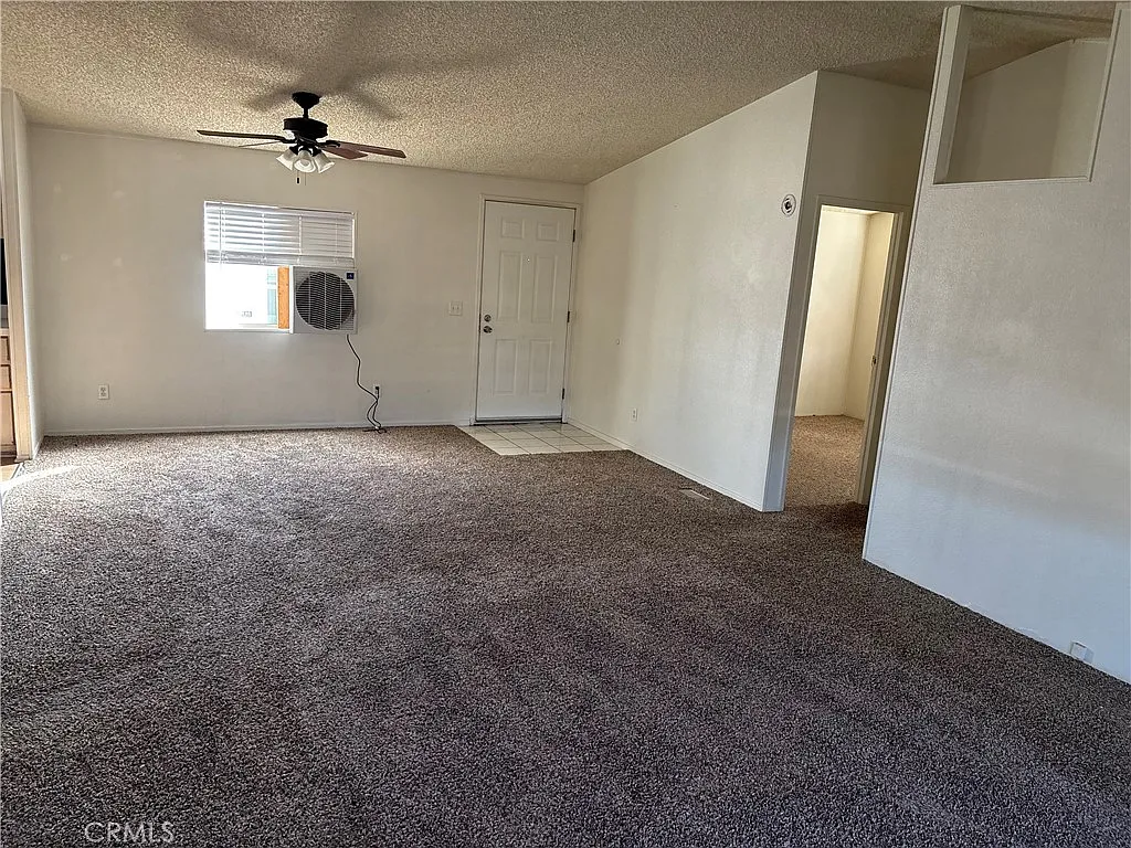 3 bed, 1500 sqft, $1,600 — Photo 4