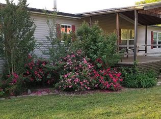 111 Buck Brown St, Englewood, TN 37329