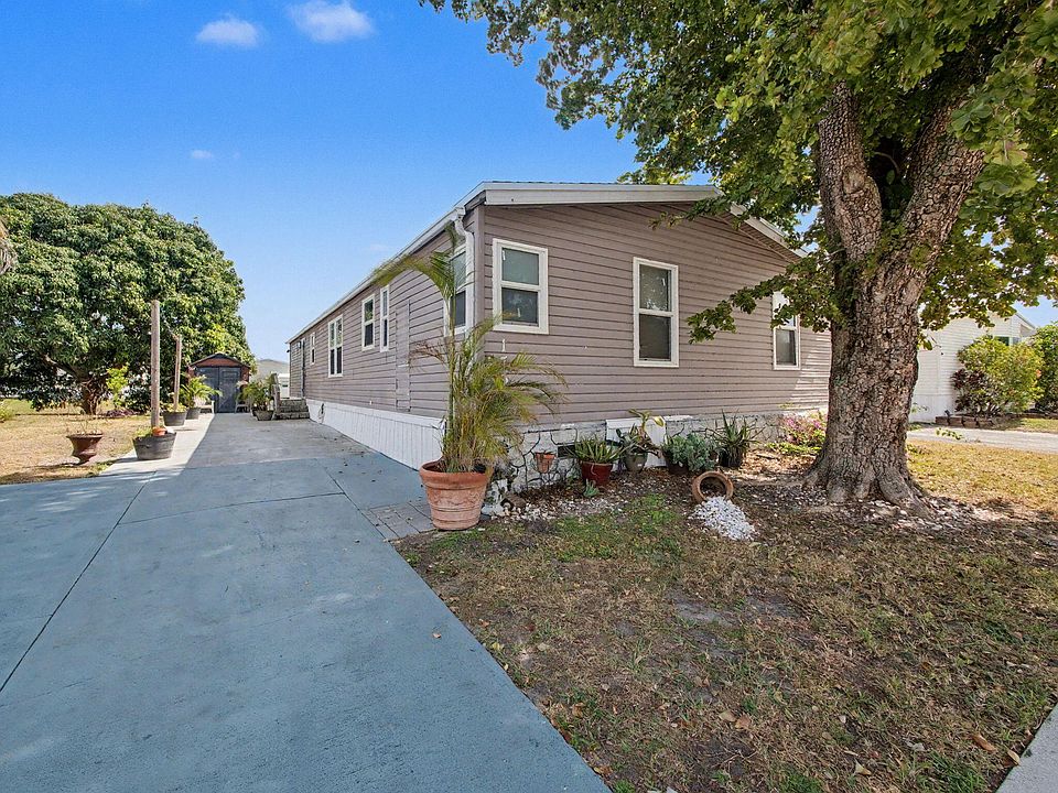 1st image of 1700 SW 66th Avenue