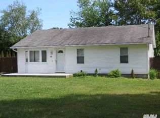 32 Alcolade Dr E, Shirley, NY 11967
