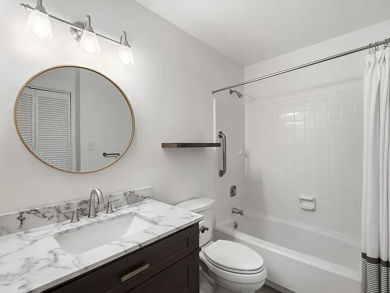 2900 Heathstead Pl #I — Photo 21