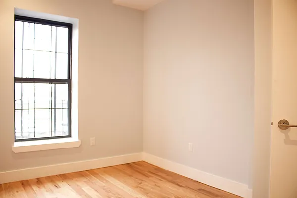 Rented by Nooklyn NYC LLC | media 67