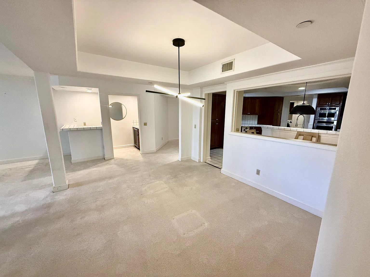 2 bed, 2189 sqft, $7,500 — Photo 4